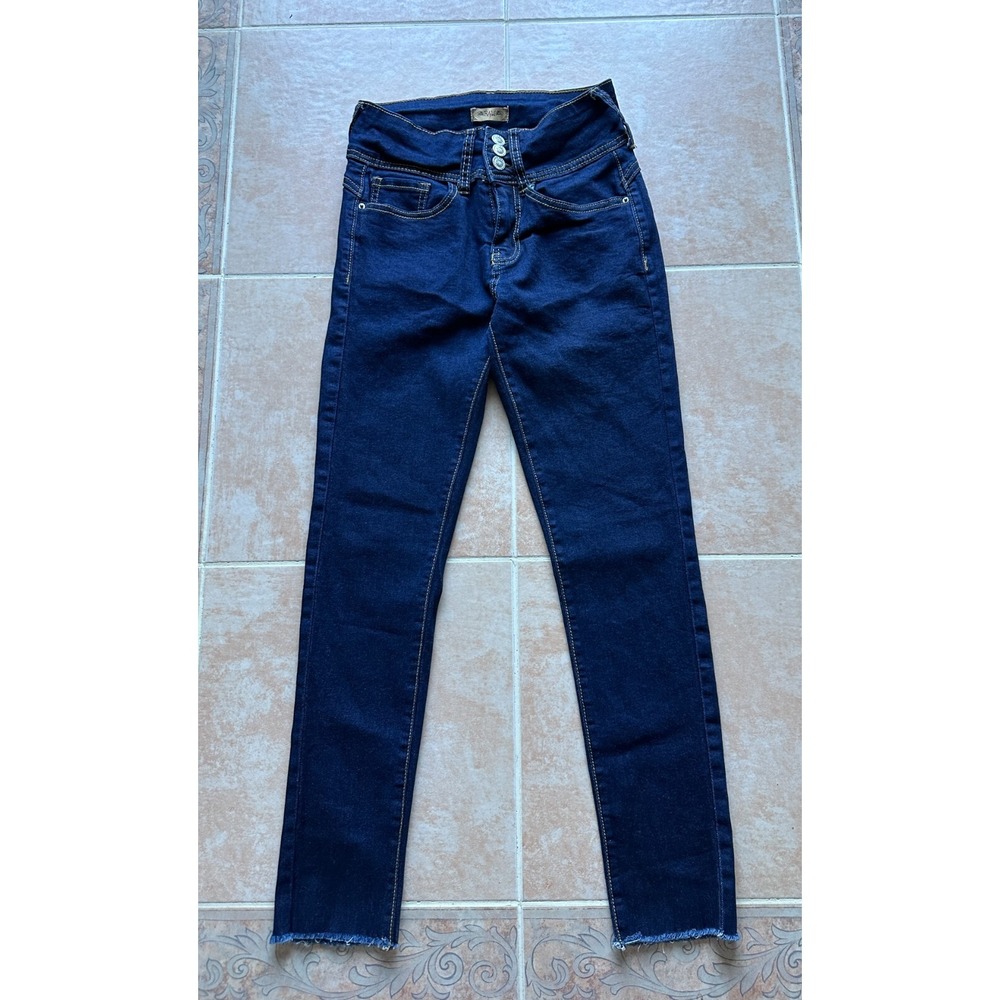 RAW Classic Fashion 3 buttons  Slim jeans cut‎ off bottom hem Women's size: 5